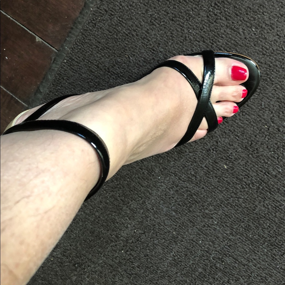 Sandals - Picture 3 of 6